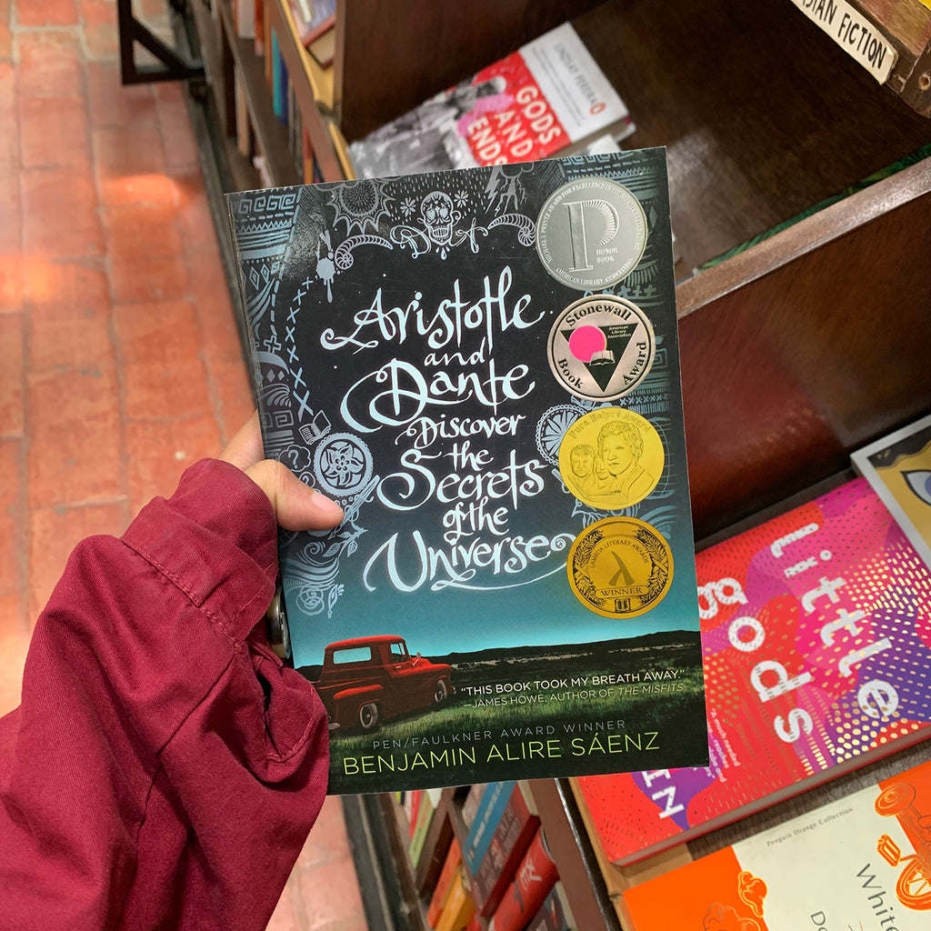 Book Review – Benjamin Alire Sáenz’s “Aristotle and Dante Discover the Secrets of the Universe”
