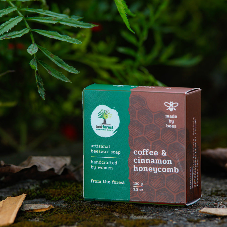 Artisanal 'Honeycomb' Beeswax Soap