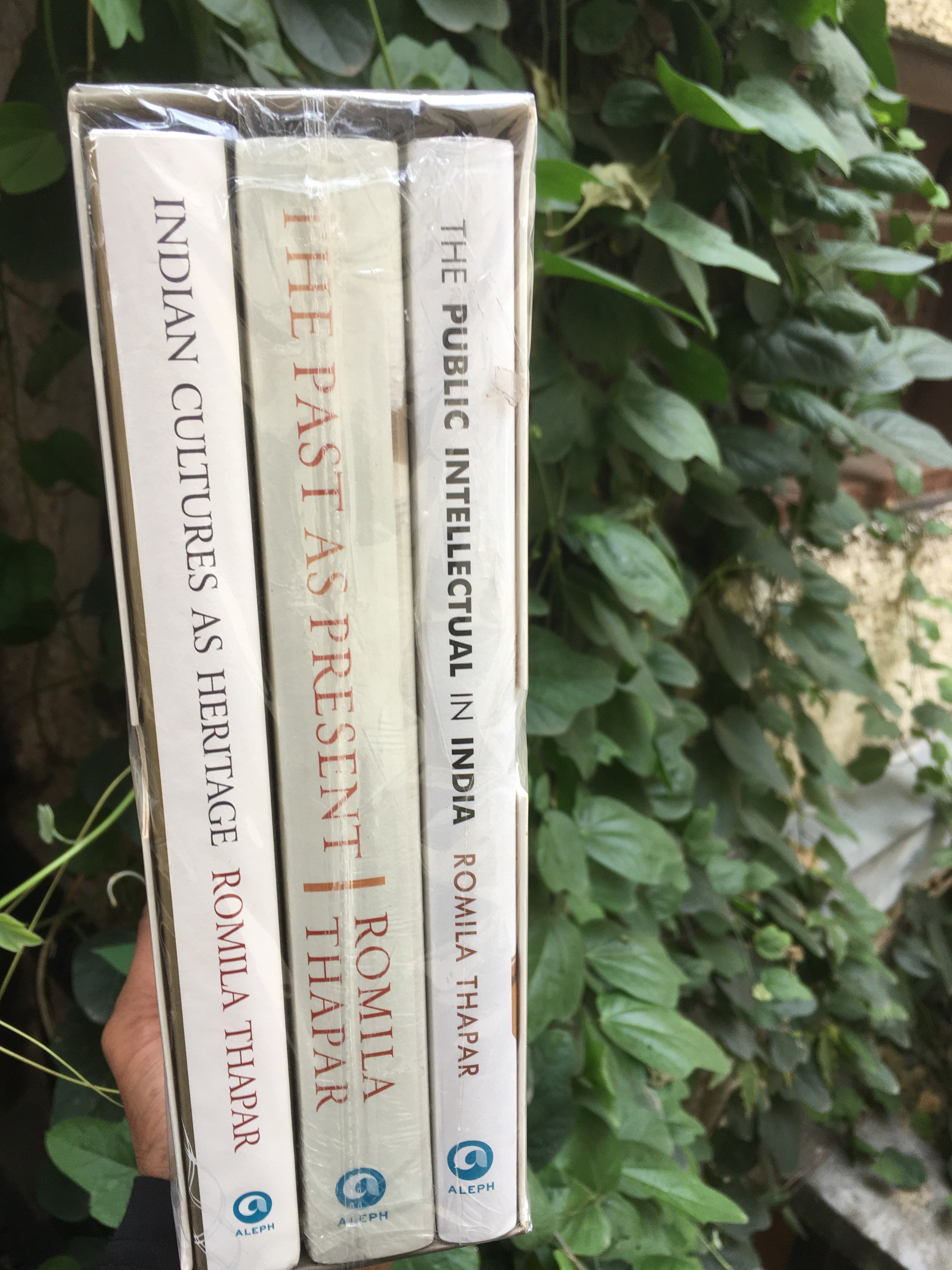 Romila Thapar Box Set: Indian Cultures As Heritage, The Past As Present, The Public Intellectual In India